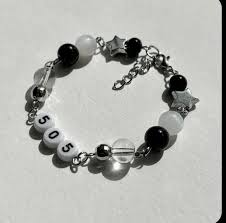 Beaded stretch bracelet